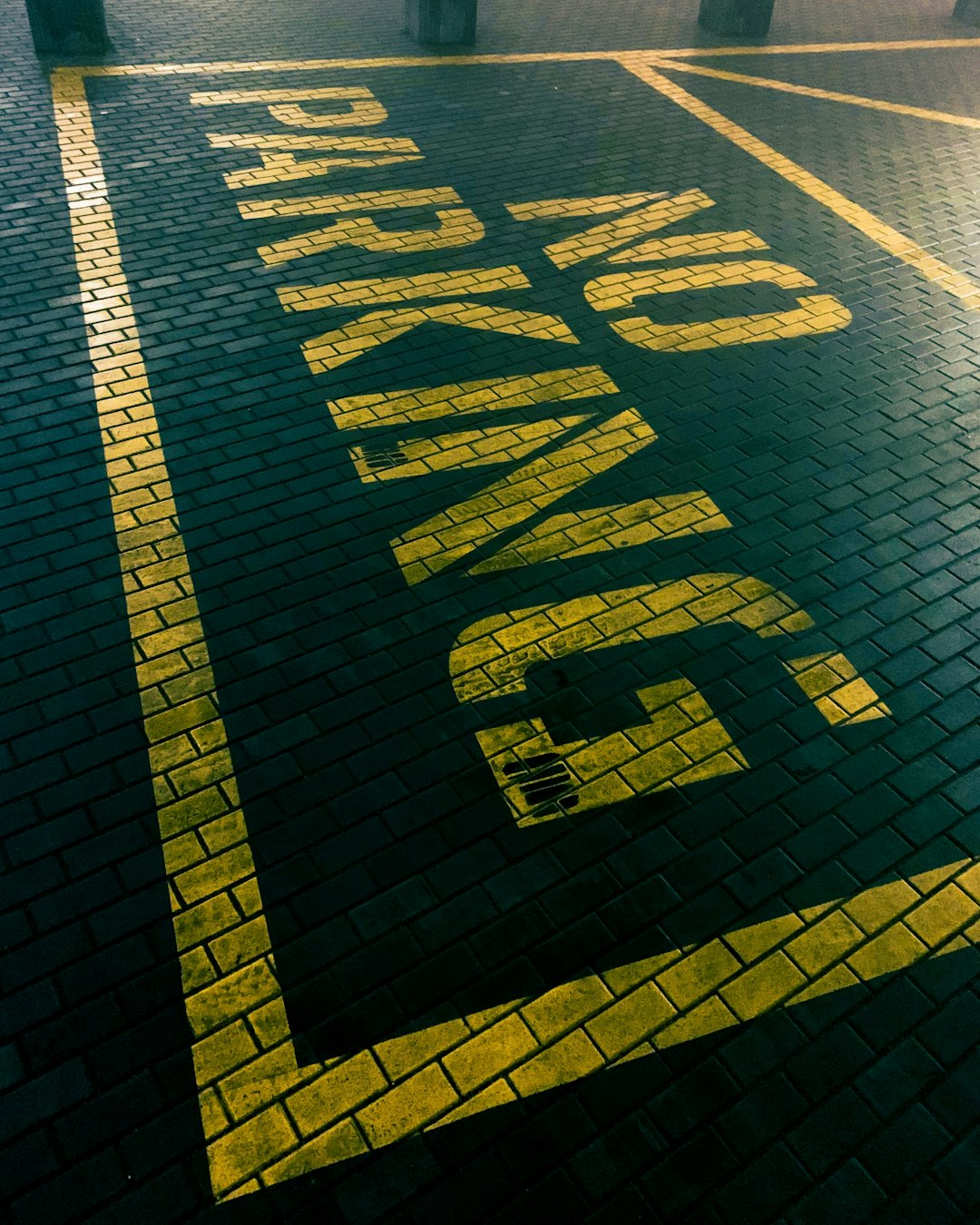 Celiņu un ietvju bruģēšana detalizēti